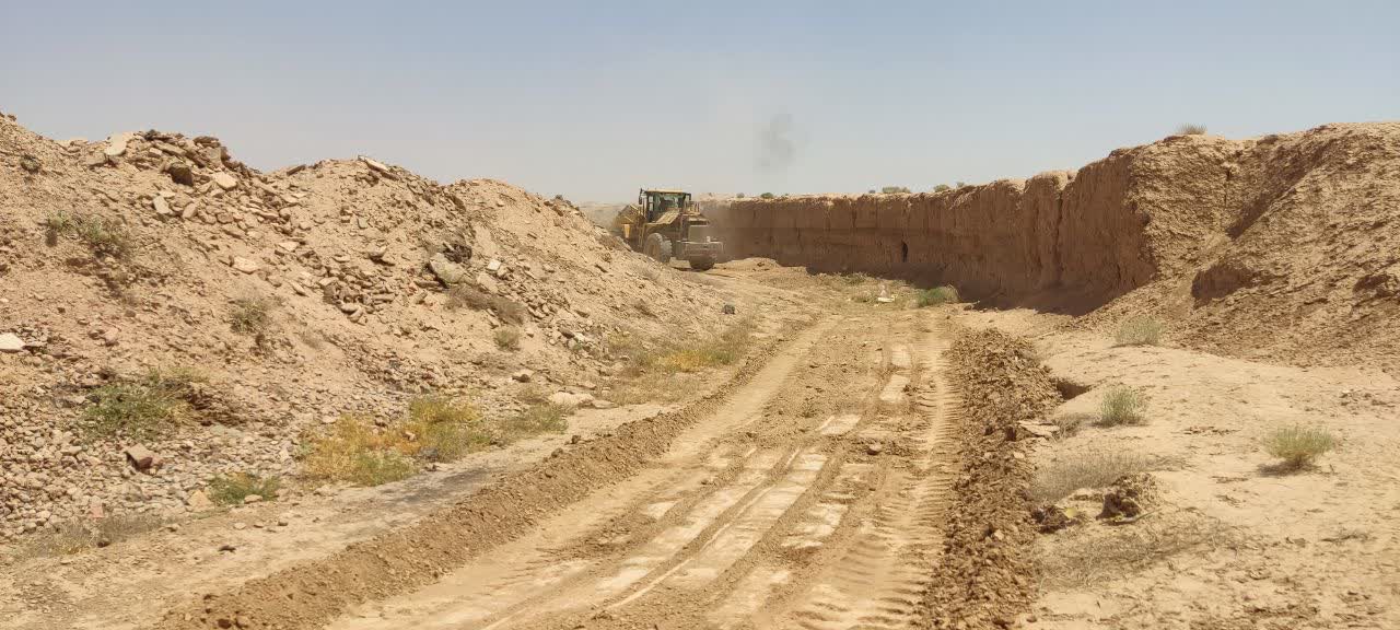 لایروبی ۲ کیلومتر مسیل در شهرستان برخوار استان اصفهان؛ گامی در جهت مدیریت سیلاب