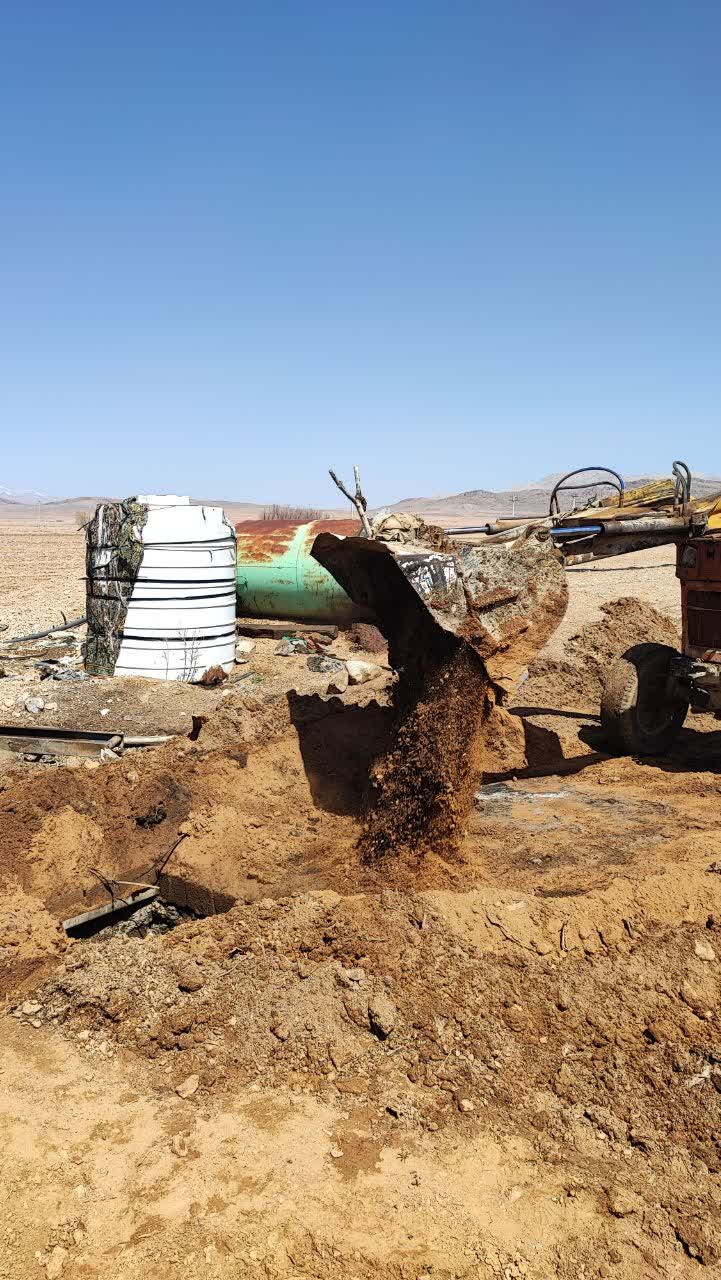 نصب ۴۹۸ دستگاه کنتور هوشمند و انسداد ۶۶۹ حلقه چاه غیرمجاز در کاشان